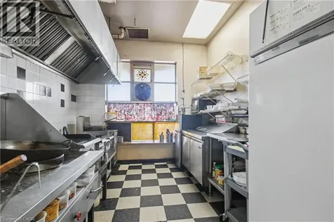 826 Queenston Road Hamilton ON L8G 4A8