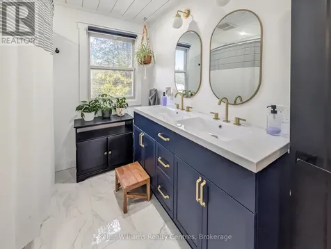 172 Bryant Street South Bruce Peninsula ON N0H 2T0