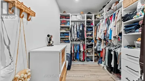 44 Blairs Trail North Huron-kinloss ON N2Z 0B3