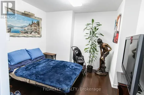 314 Central Park Drive Ottawa ON K2C 0R2