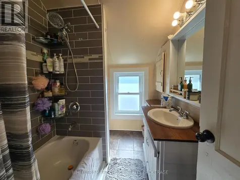 40 St Laurent Avenue South Stormont ON K0C 1P0