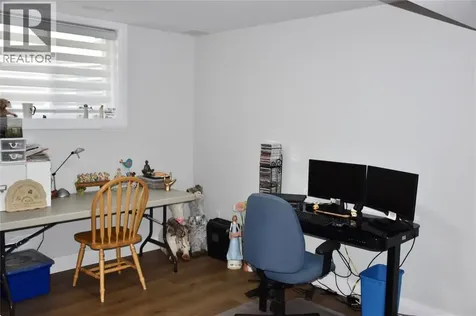 207 Essex Street Sarnia ON N7T 0C2