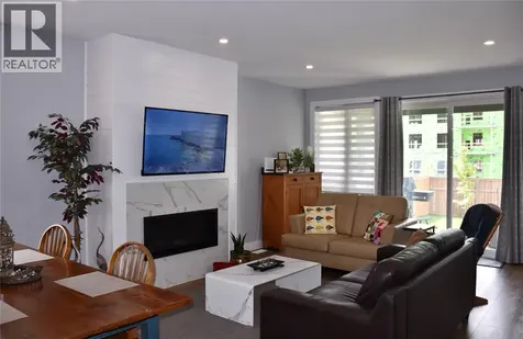 207 Essex Street Sarnia ON N7T 0C2