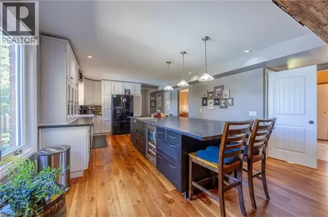 14 Prospect Street Port Dover ON N0A 1N6