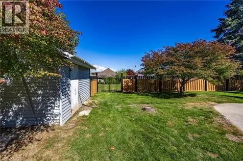 14 Prospect Street Port Dover ON N0A 1N6
