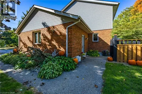 14 Prospect Street Port Dover ON N0A 1N6