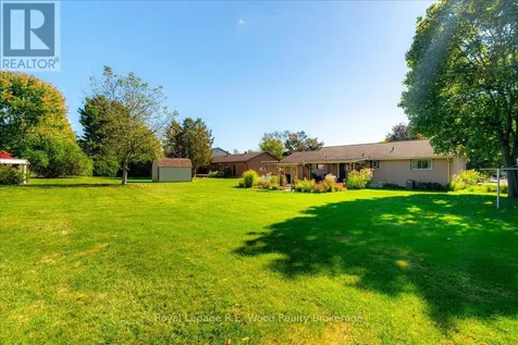 49 Dereham Drive Tillsonburg ON N4G 2B1