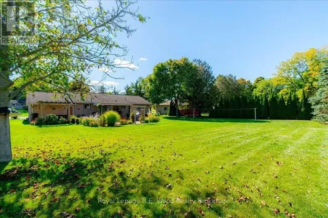 49 Dereham Drive Tillsonburg ON N4G 2B1