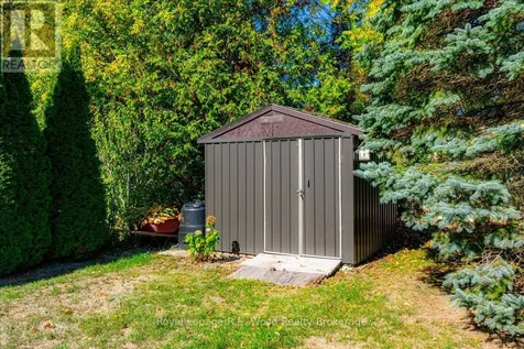 49 Dereham Drive Tillsonburg ON N4G 2B1