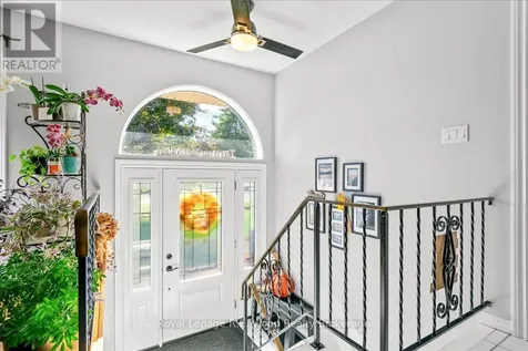 49 Dereham Drive Tillsonburg ON N4G 2B1