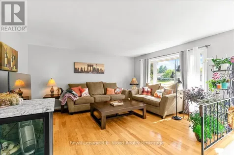 49 Dereham Drive Tillsonburg ON N4G 2B1