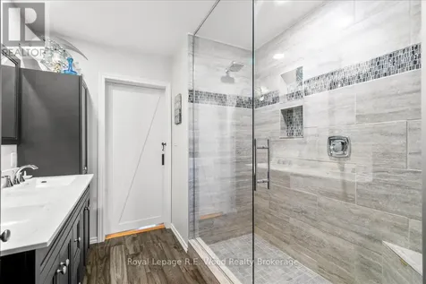 49 Dereham Drive Tillsonburg ON N4G 2B1