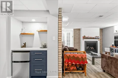 49 Dereham Drive Tillsonburg ON N4G 2B1