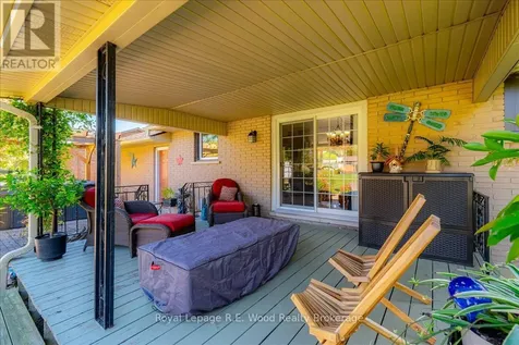 49 Dereham Drive Tillsonburg ON N4G 2B1