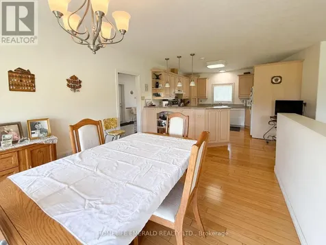 3175 3/4 Corners Clearview ON L0M 1N0