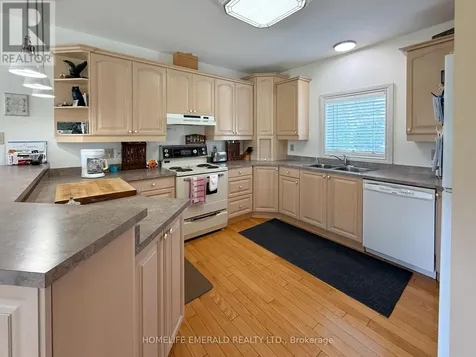3175 3/4 Corners Clearview ON L0M 1N0