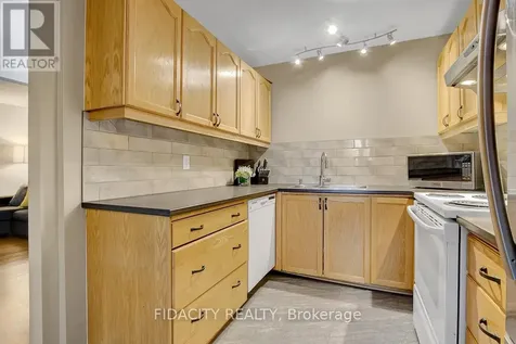 159 Salter Crescent Ottawa ON K2K 1Y8
