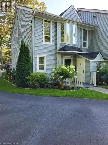 15 28th Street North Wasaga Beach ON L9Z 2E3