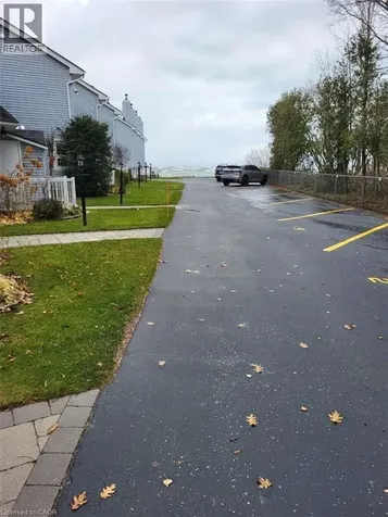 15 28th Street North Wasaga Beach ON L9Z 2E3