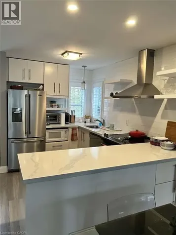 15 28th Street North Wasaga Beach ON L9Z 2E3