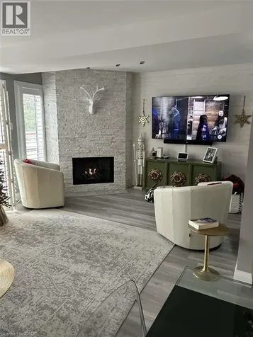 15 28th Street North Wasaga Beach ON L9Z 2E3