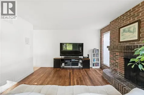 20 Arkendo Drive Oakville ON L6J 5T9