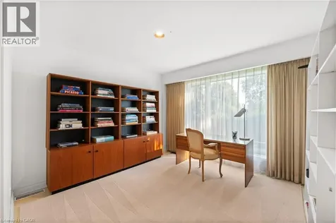 20 Arkendo Drive Oakville ON L6J 5T9
