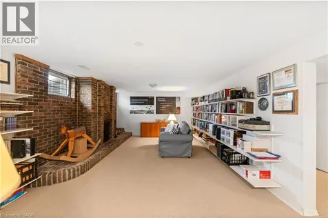 20 Arkendo Drive Oakville ON L6J 5T9