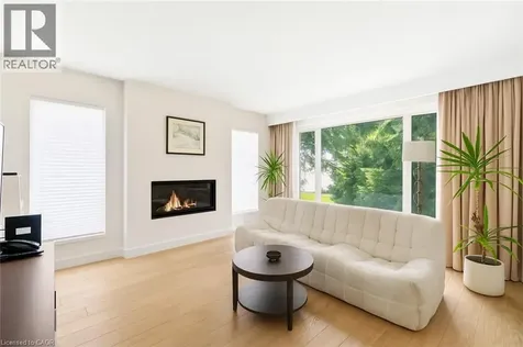 20 Arkendo Drive Oakville ON L6J 5T9