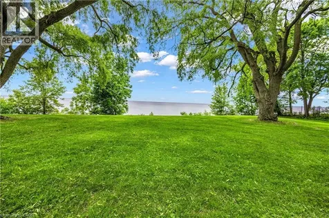 20 Arkendo Drive Oakville ON L6J 5T9