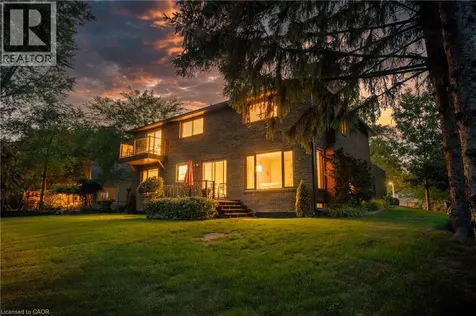 20 Arkendo Drive Oakville ON L6J 5T9