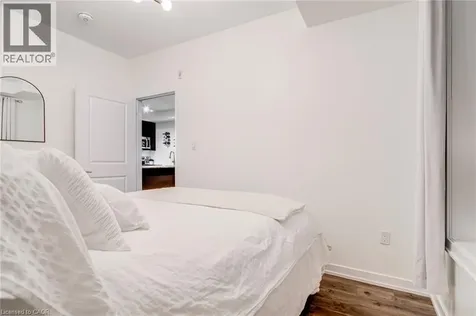 101 Shoreview Place Stoney Creek ON L8E 0K2