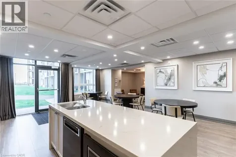 101 Shoreview Place Stoney Creek ON L8E 0K2