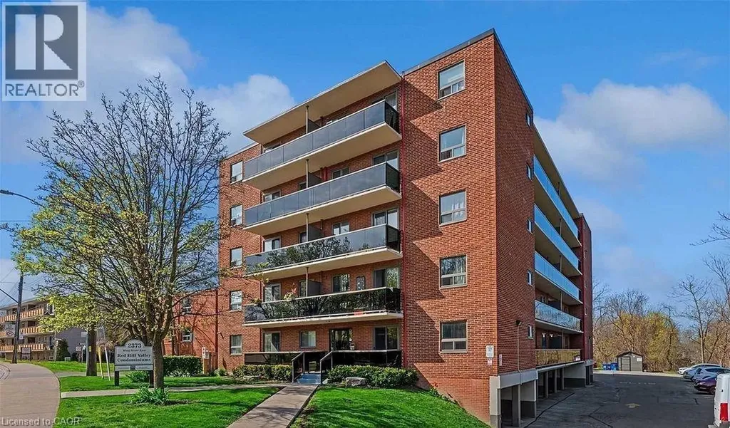 2373 King Street East Hamilton ON L8K 1X9