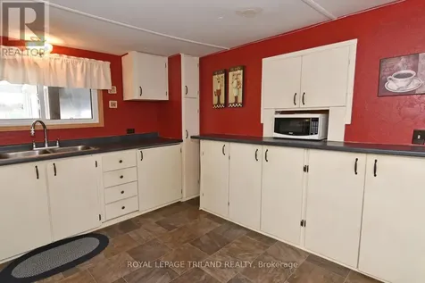9385 Ipperwash Road Lambton Shores ON N0N 1J3
