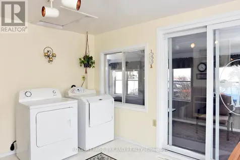 9385 Ipperwash Road Lambton Shores ON N0N 1J3