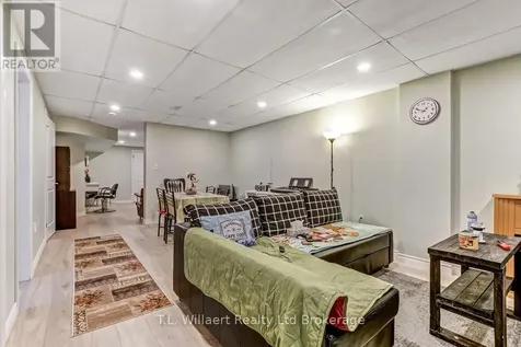 42 Seaton Crescent Tillsonburg ON N4G 0J8
