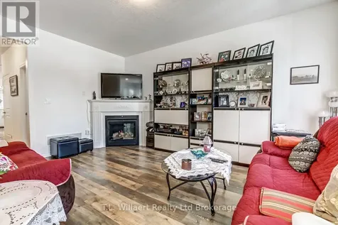 42 Seaton Crescent Tillsonburg ON N4G 0J8