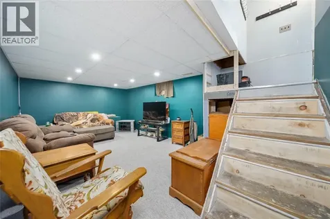 19 Broadway Street Lambton Shores ON N0N 1J0