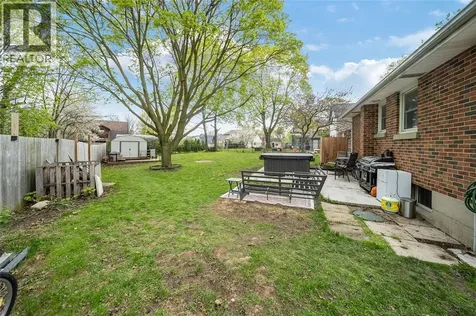 19 Broadway Street Lambton Shores ON N0N 1J0