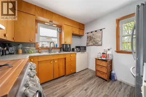 19 Broadway Street Lambton Shores ON N0N 1J0