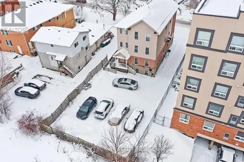 327 Spruce Street Waterloo ON N2L 3M6