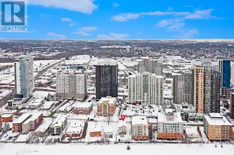 327 Spruce Street Waterloo ON N2L 3M6
