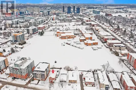 327 Spruce Street Waterloo ON N2L 3M6