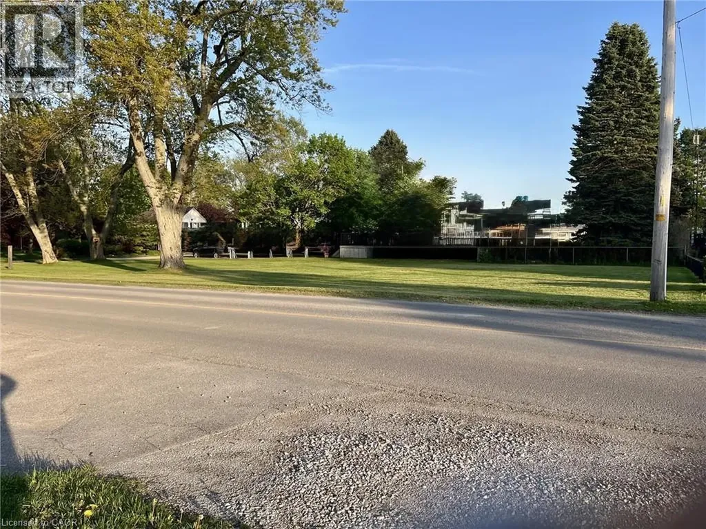 9 Kandracs Crescent Port Dover ON N0A 1N0