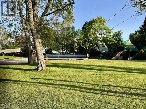 9 Kandracs Crescent Port Dover ON N0A 1N0