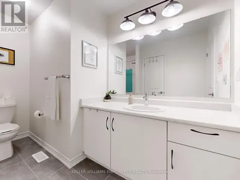 28 Gemini Drive Barrie ON L9J 0P6