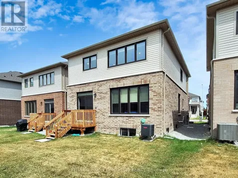 28 Gemini Drive Barrie ON L9J 0P6