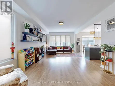 28 Gemini Drive Barrie ON L9J 0P6