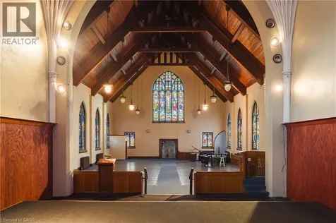 1401 King Street East Hamilton ON L8M 3M1